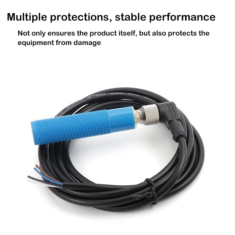 Cylindrical capacitive proximity switch with plug-in connector for detecting material liquid level with non-metallic sensing pla