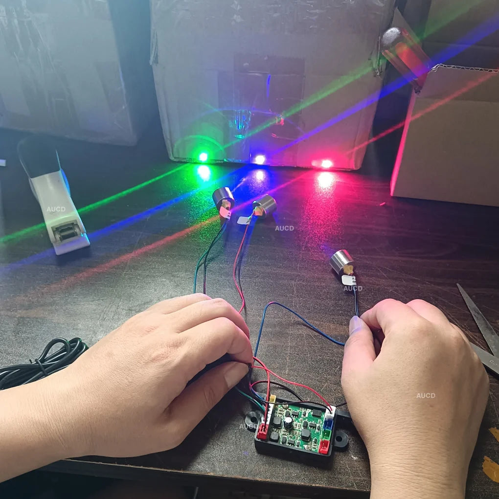 Φ18mm/0.7" Red-100mW Blue-150mW Green-60mW RGB Laser Diode Drivers For Gunsight Disco DJ Party Projector Stage Lights DPSS Part