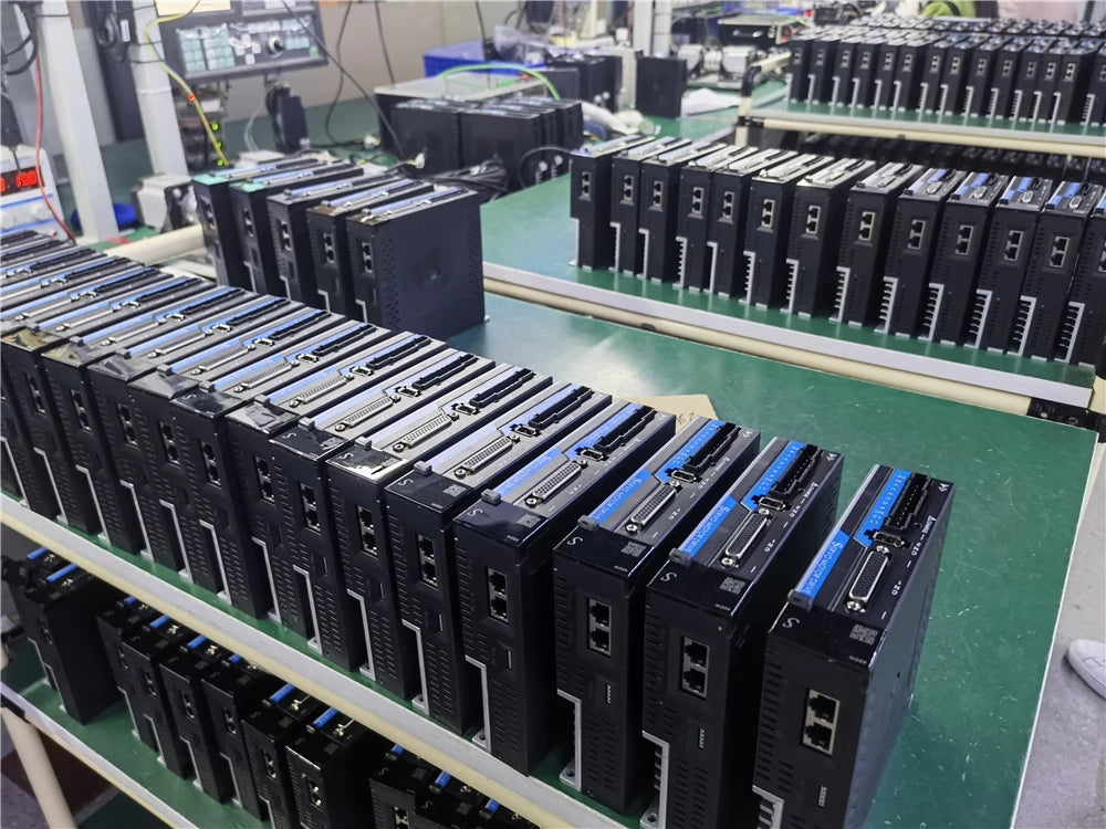 Servo Motor 1000W/1.5KW/1200W/1500W/1800W/750W Servo Motor 130 and Driver EtherCAT Servo Motor 220V with Driver with Brake CNC