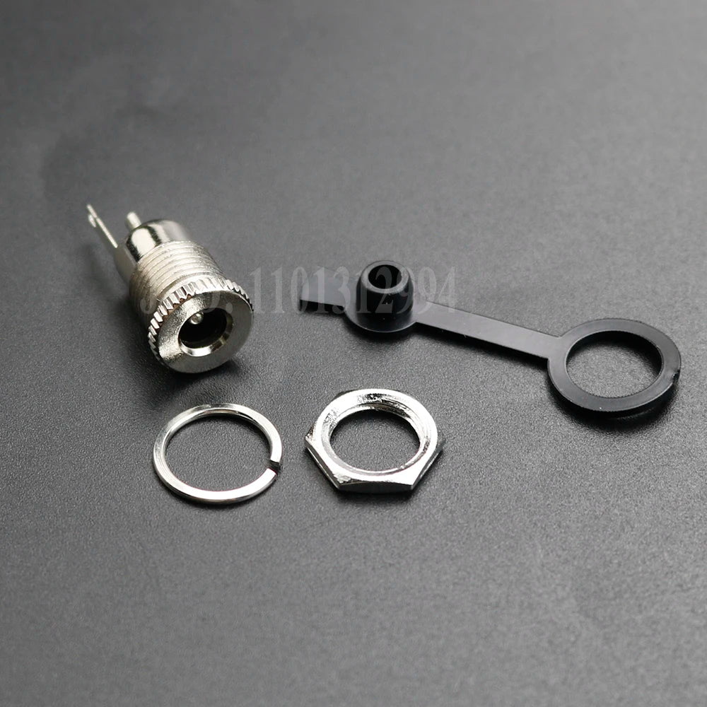 1/2/5PCS DC099 5.5*2.1 5.5*2.5  DC Power Jack Socket Female Panel Mount Connector metal 5.5 mm x 2.1mm With Waterproof Cap