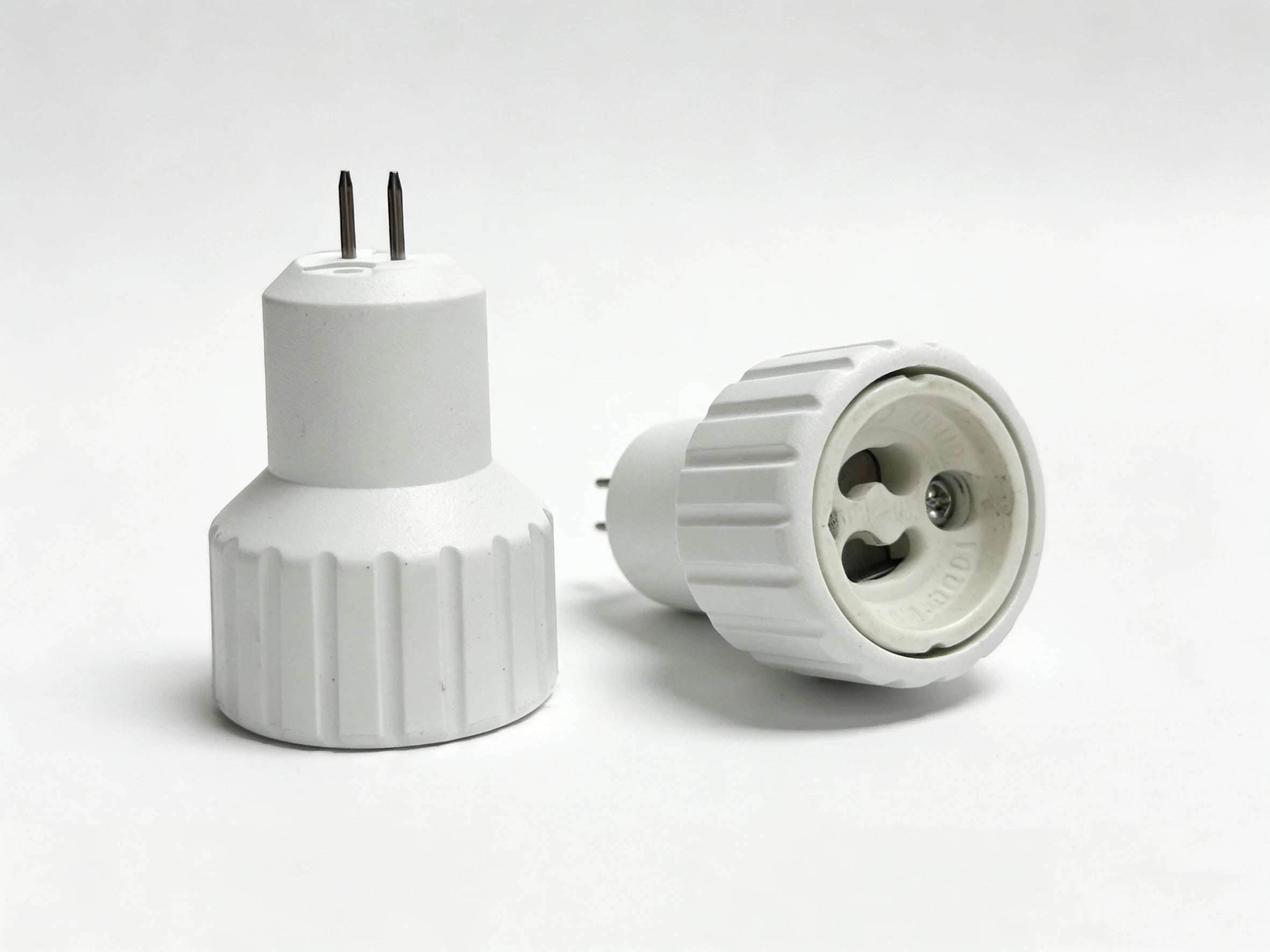 2pc MR16 to GU10 Halogen CFL LED Lamp Holder  Base Light Socket Adapter, Physically Change Contact,NO AC-DC Transformer Required