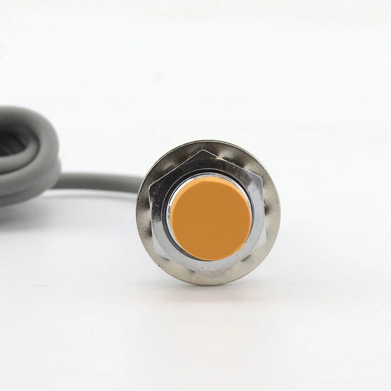 LJ18A3 Cylinder Inductive Proximity Sensor Switch M18 5MM 8MM NPN PNP DC 6~36V BX/BY/AX/AY/EX/DX/EZ/DZ Two Wire Proximity Switch