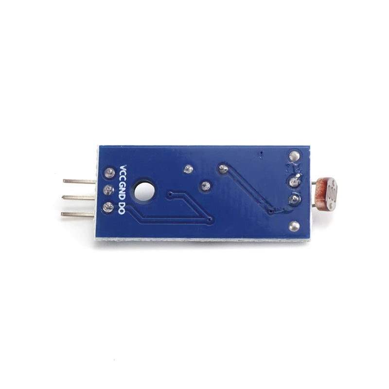 5516 Photoresistor Sensor Module with LM393 Comparator, Digital Light Switch Output for Arduino ESP32 DIY Projects (1/5Pcs)