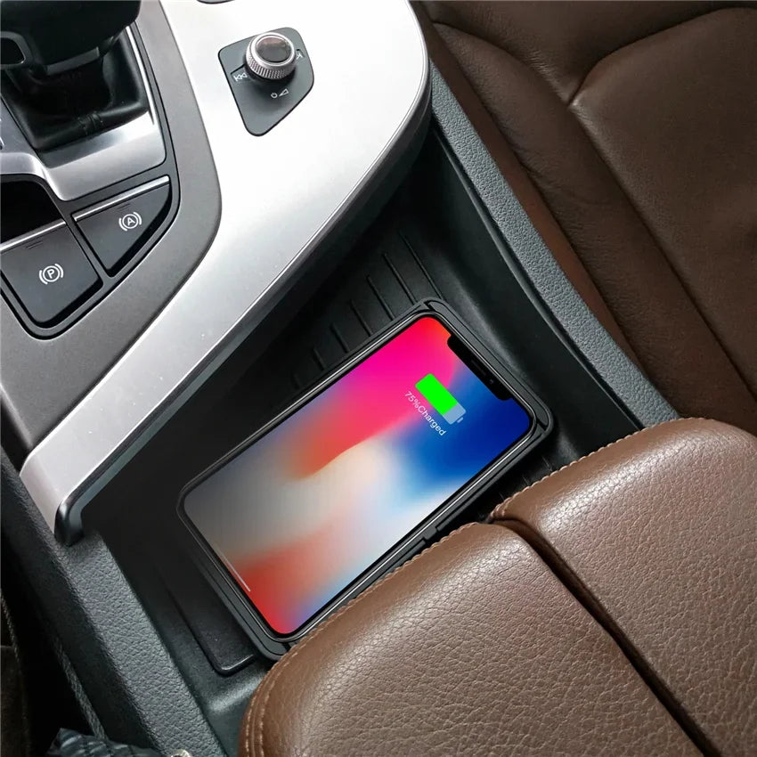 Wireless Charger Car Silicone Pad Stand For iPhone 17 16 14 13 12 Xiaomi Samsung Huawei Mobile Phone Fast Car Wireless Charging