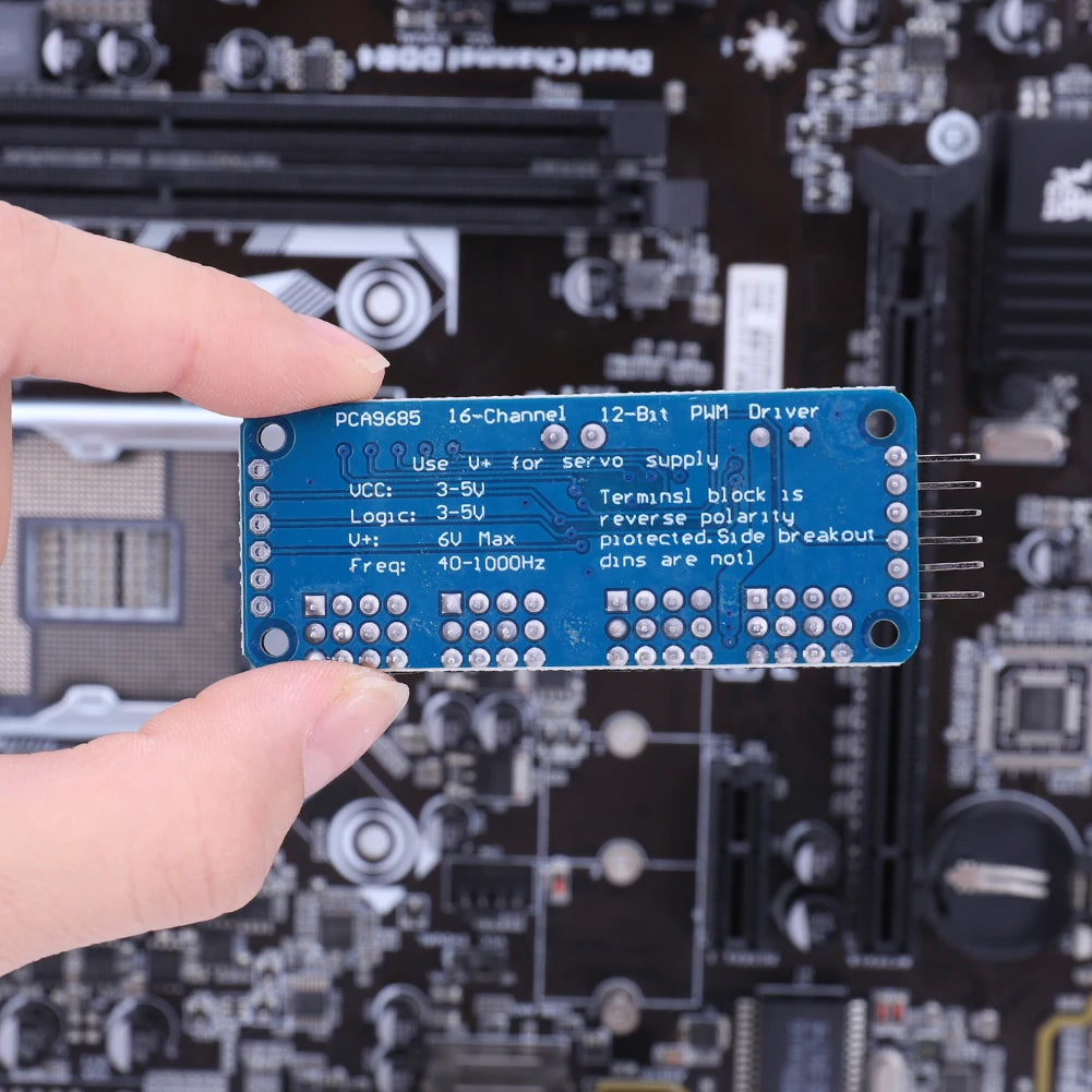 PCA9685 PWM Servo Driver Board IIC Interface 16 Channel 12-Bit PWM Servo Motor Driver Board Controller for Arduino Robot