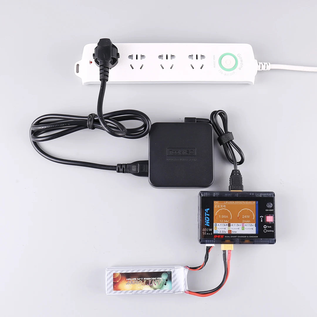 HOTA D6S RC Lipo Battery Charger Magnetic Suction Dual Channel Smart Balance 600W High Power 1-6S Smart Balance Charger