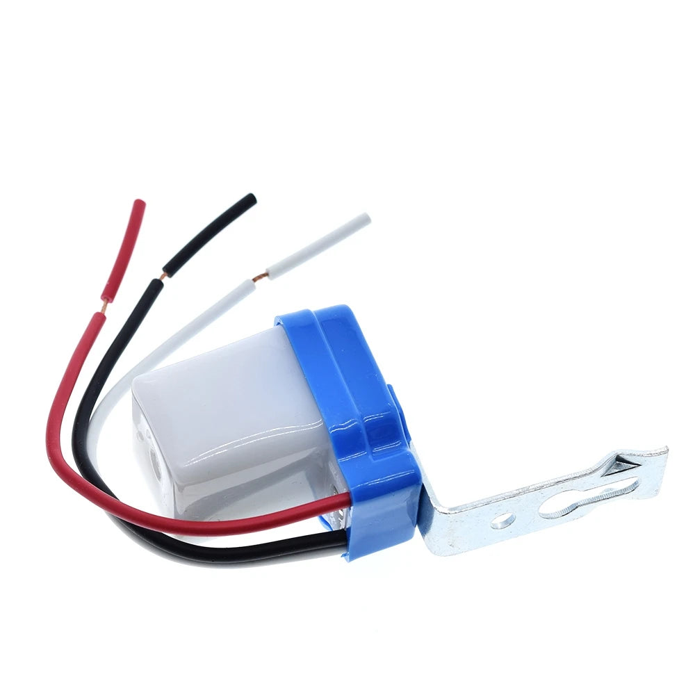 TZT 1PCS  Automatic Auto On Off Photocell Street Light Switch DC AC 220V 50-60Hz 10A Photo Control Photoswitch Sensor Switch