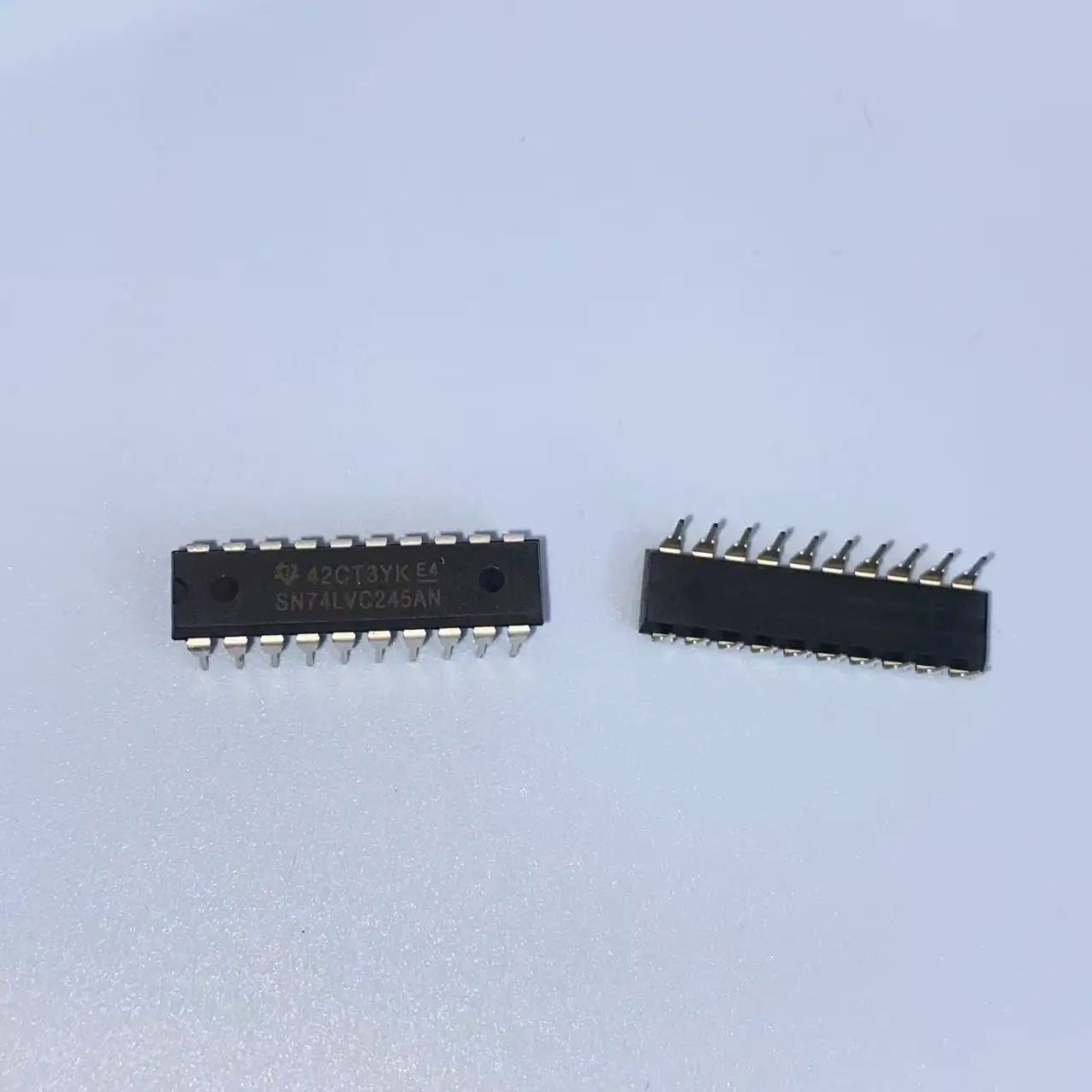 5 Pcs/Lots SN74LVC245AN SN74LVC245 74LVC245 74LVC245AN DIP-20 IC TXRX NON-INVERT 3.6V 20DIP IC Chips In Stocks