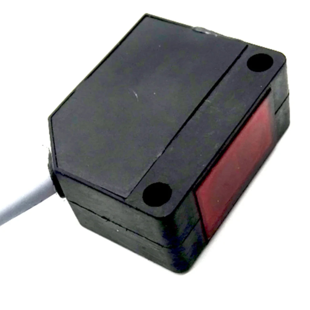 E18-D50NK 3-50cm 50nk Infrared Obstacle Displacement Sensor Proximity Switch Voltage DC5v Infrared Adjustable