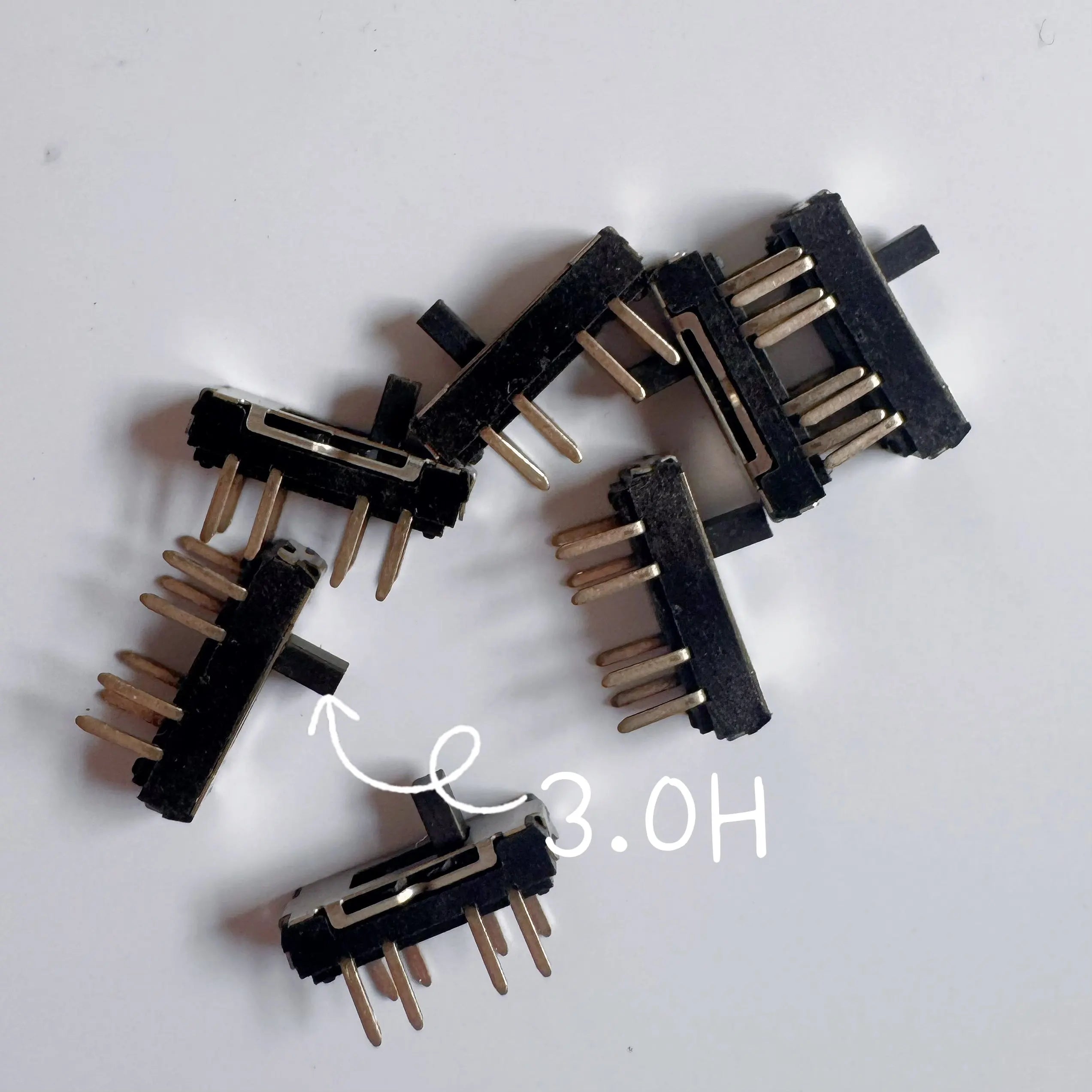 20PCS 8Pin DIP Mini Slide Switch 3Position Micro Toggle Switch 2P3T 13x3.5mm H=2/3/4mm Vertical Slide Switch MSS-23D18