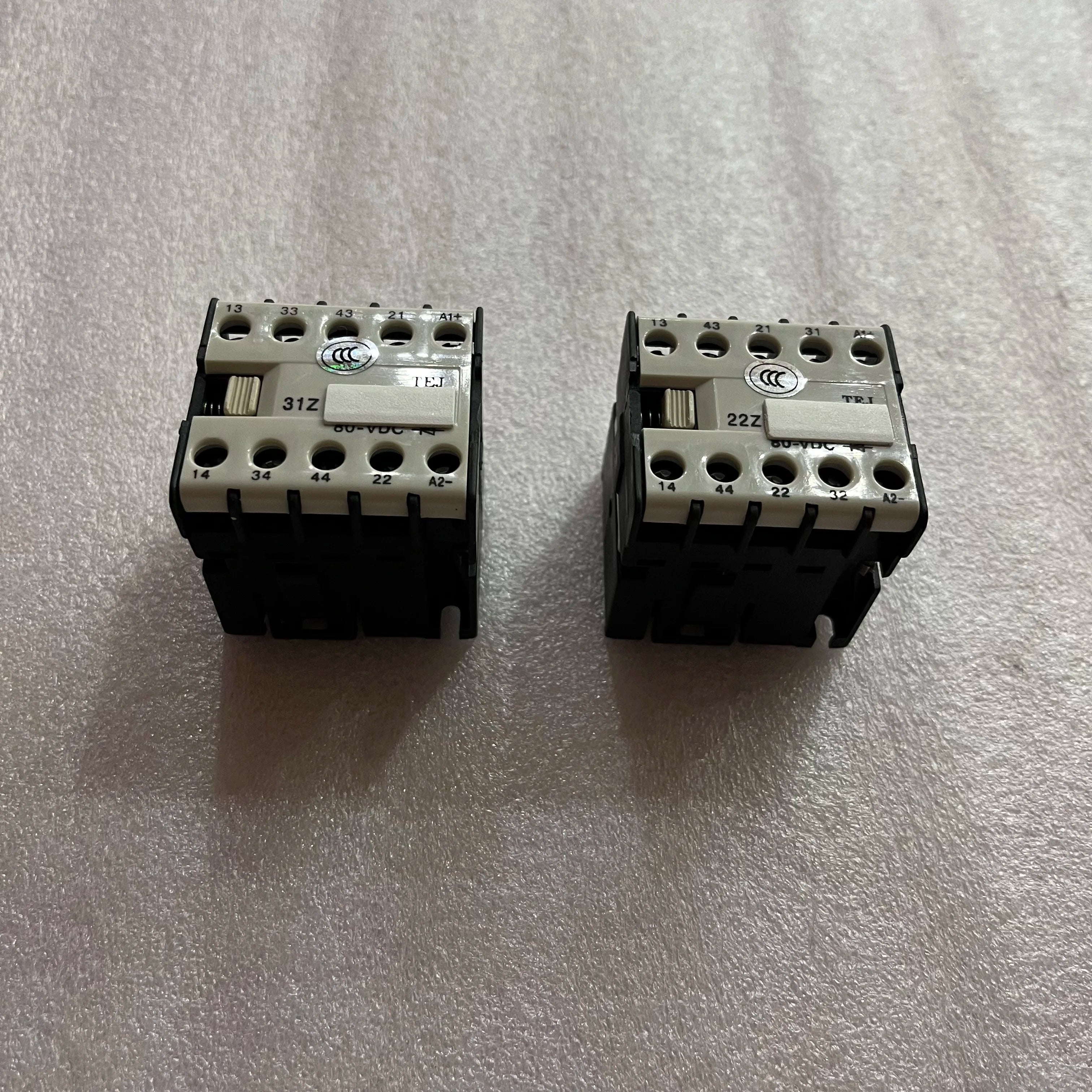 31Z 22Z DC80V Elevator auxiliary contactor elevator relay use for lift spare parts maintenance parts