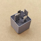 Original New 100% XC40 30A 40A 70A 12V Automotive Fan Air Conditioning Relay V23074-A1001-X137 V23136-B1-X142 V23136-J4-X141