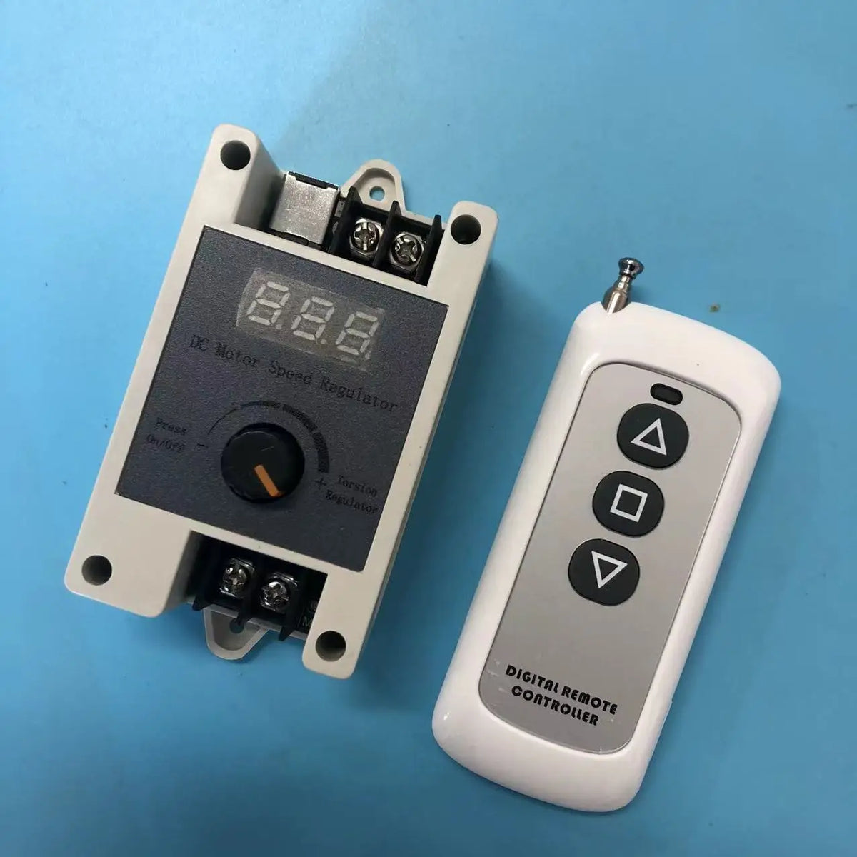 3650 massage bed vibration motor: 12V - 24V double eccentric wheel DC vibration motor