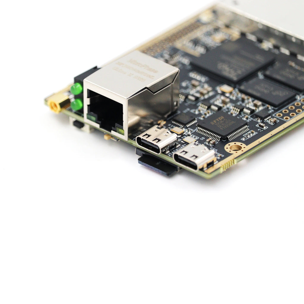 MicroPhase ANTSDR E310  Software Defined Radio Demo Board transceiver ZYNQ 7000 SoC  ADI AD9361 SDR transmitter and receiver