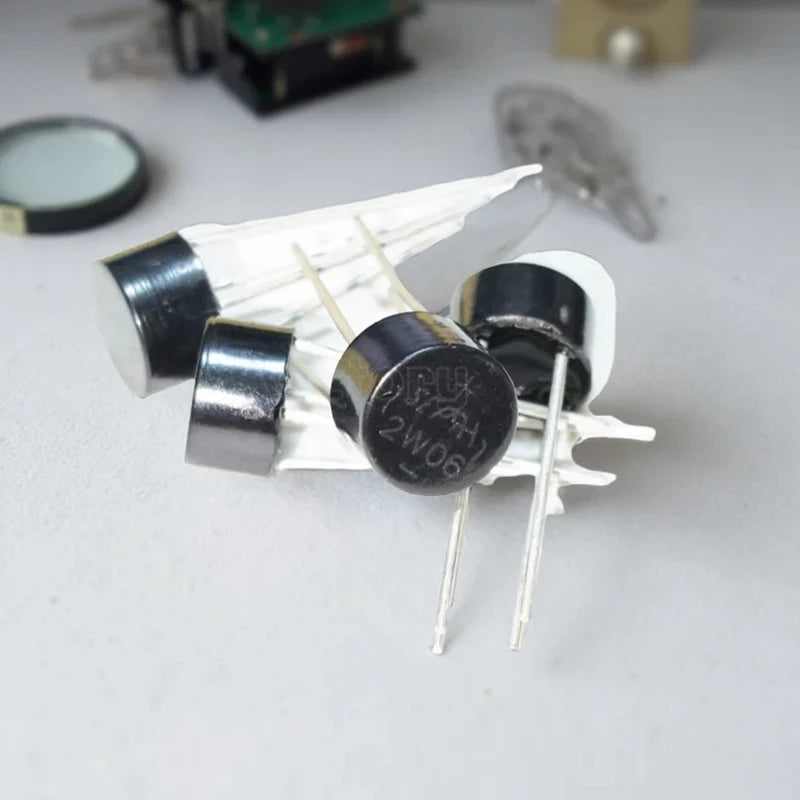 50PCS NEW Rectifier Bridge Stack W01 W02 W04 W06 W08 W10 2W01 2W02 2W04 2W06 2W08 2W10 Round Bridge DIP-4 4-Pin