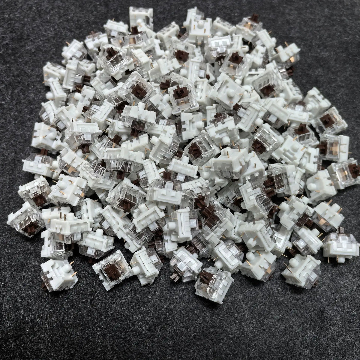 100pcs Keyboard Switch Keyboard Clicker Key Replacement Hot-swapping Switch 3Pin Tactile Switches for Mechanical Keyboards