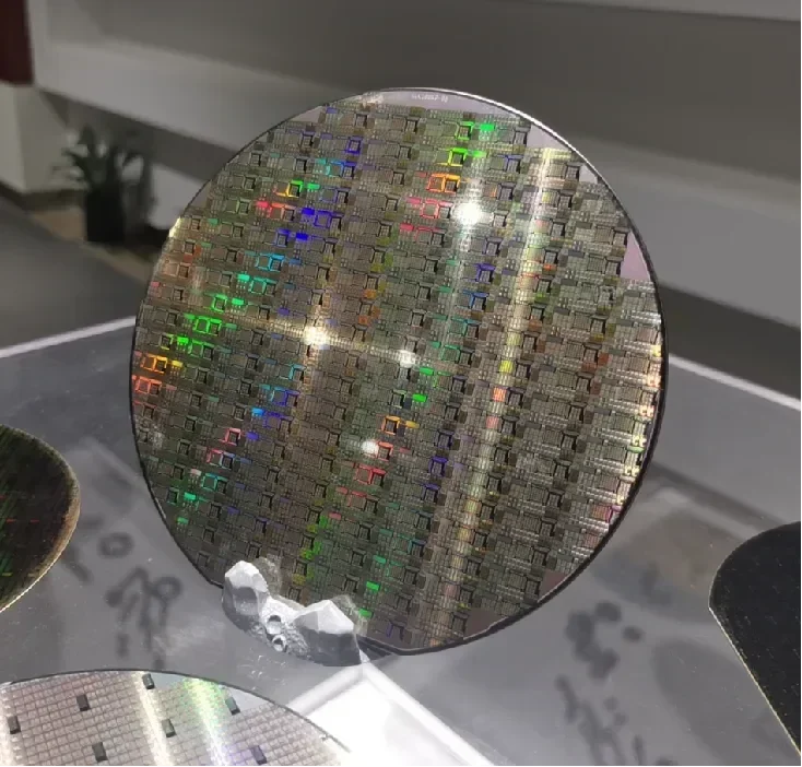 12 Inch CPU Wafer Silicon Science Technology Pendulum Piece Birthday Gift Photoetching Circuit Chip Semiconductor Silicon Wafer
