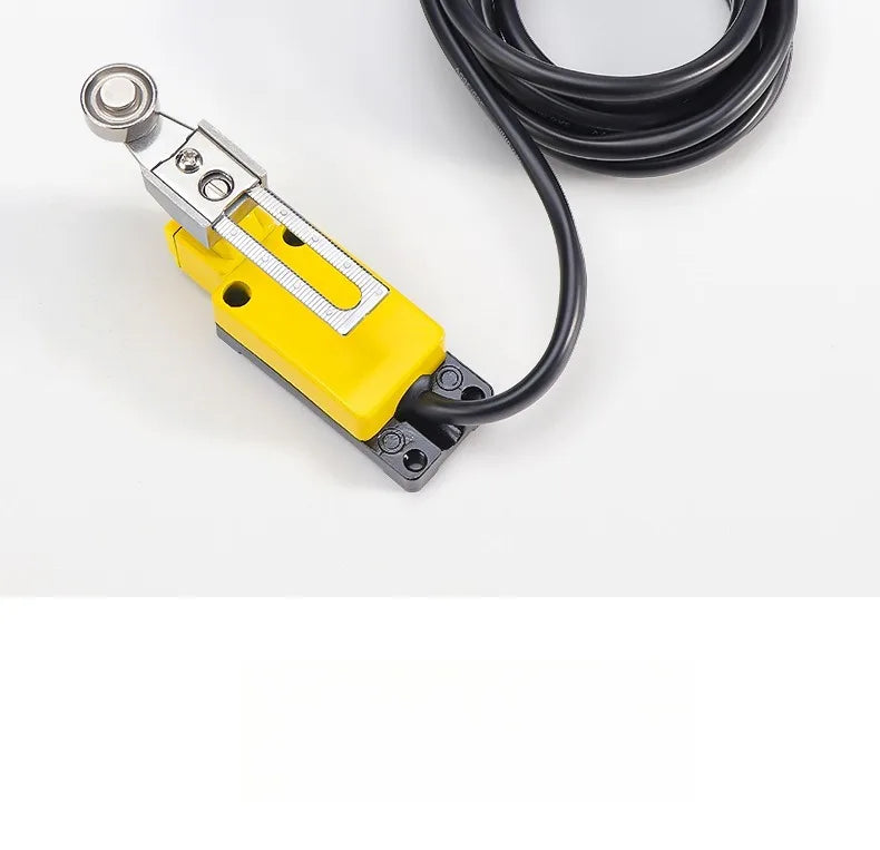 IP67 Waterproof Travel Limit Switch Limit Switch Micro Movement Roller 8108 Sealed Three Core Wire Swing Switch