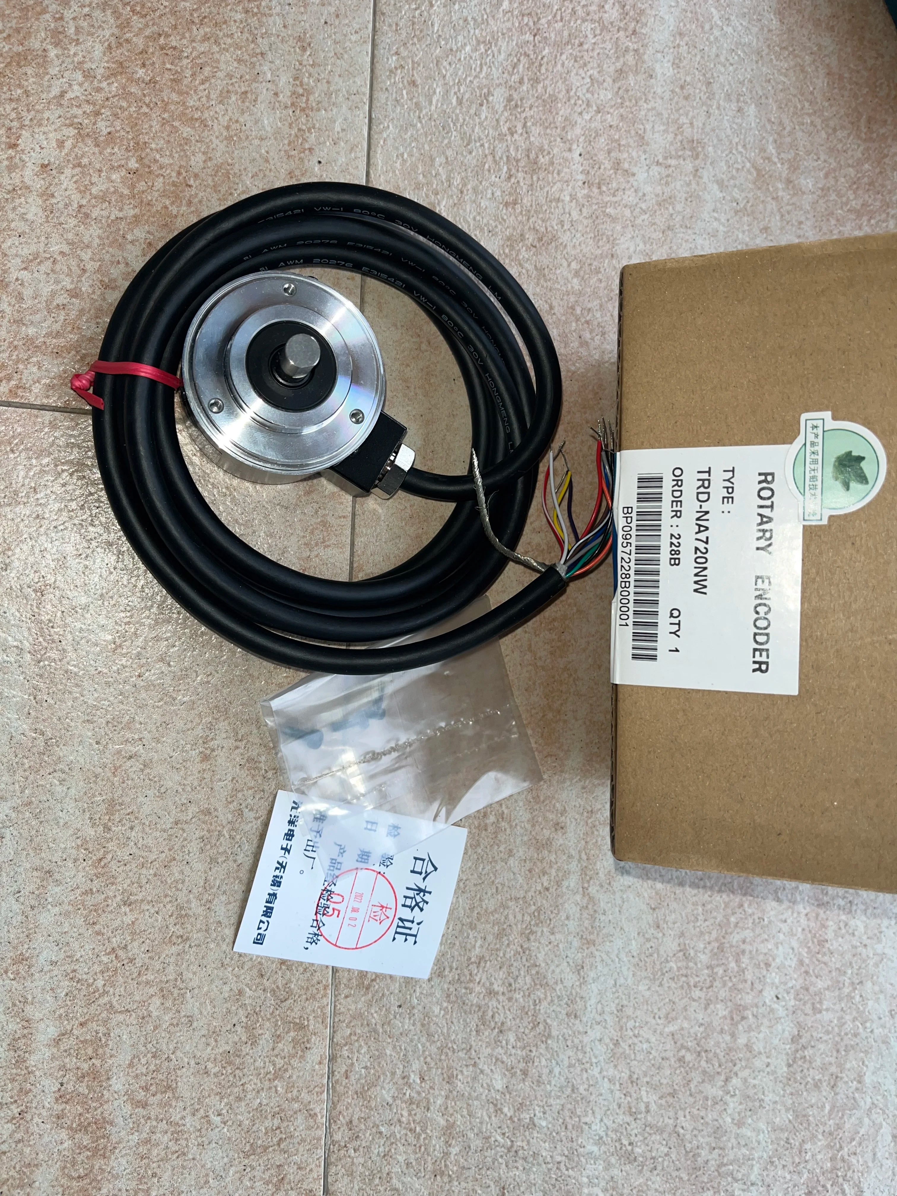 New original genuine KOYO absolute real photoelectric rotary encoder TRD-NA720NW   12-24V