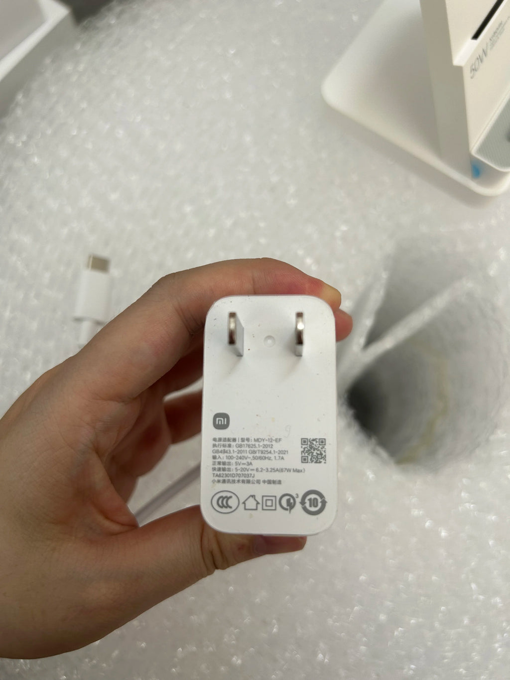 Xiaomi 30W Wireless Charger Vertical Fast Charging for Xiaomi Mi 14/13/12/11 Series for Redmi K70/K60 Series for IPhone Series