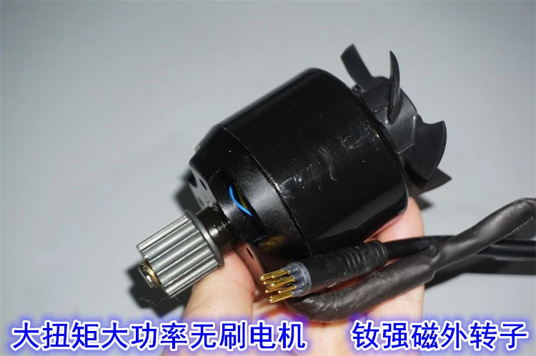 Top-Quality 24V Imported Electric Skateboard Motor 56mm Diameter 130KV Brushless Motor with External Rotor and Hall Sensor