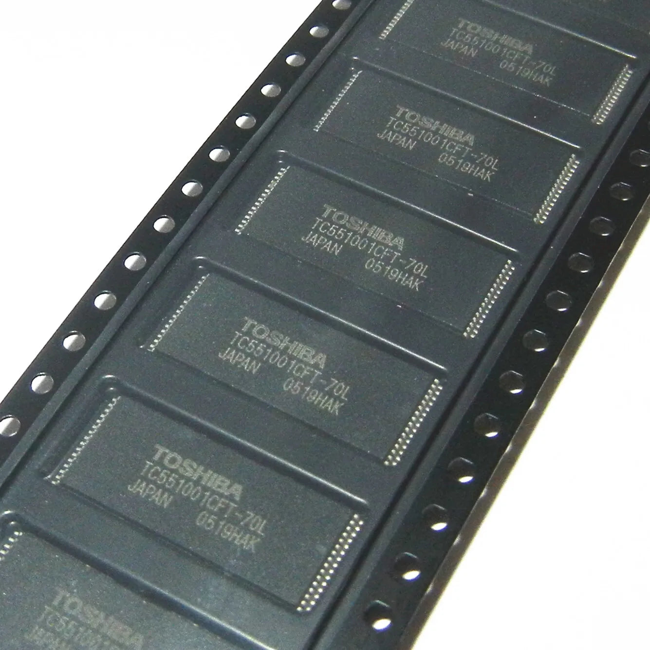 SST39SF040-45-4C-WH SST39VF020-70-4C-WHE SST39VF080-70-4I-EI TC551001BTRL-70L TC551001CFT-55L TC551001CFT-70L TC551001CFTI-85L