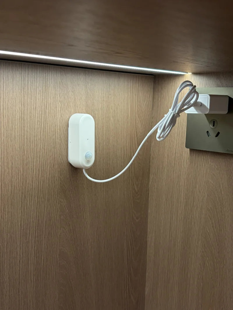 WiFi Human Motion Sensor PIR Infrared Detector Works With Tuya Smart Life APP Home Security Anti-theft Devices Support Alexa