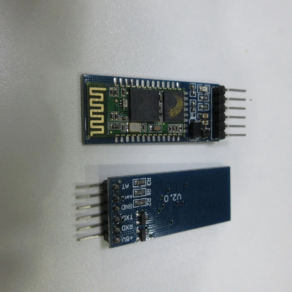 HC05 HC-05 3.6V-6V master-slave integrated wireless serial port transparent transmission module