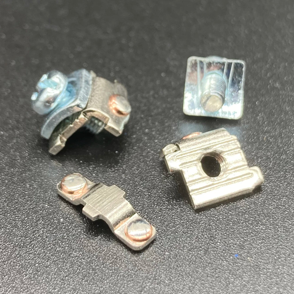 Zusen LW26-20 On/Off 440V Ui 660V 20A Rotary Cam Switch 2 Position 2 Poles 4 Terminals