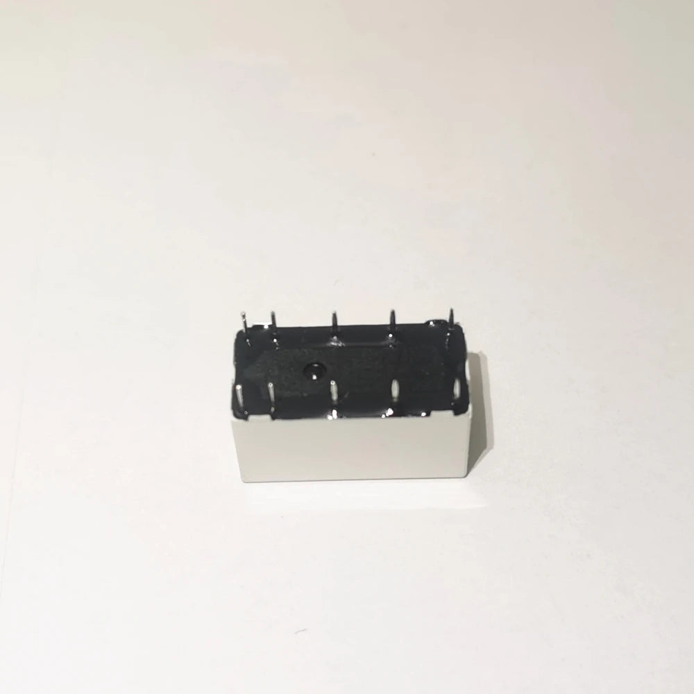 2PCS/Lot Magnetic Latching Relay HFD2/005-M-L2-D HFD2-005-M-L2-D HFD2-012-M-L2-D HFD2-003-M-L2-D HFD2-024-M-L2-D 10pin 5V