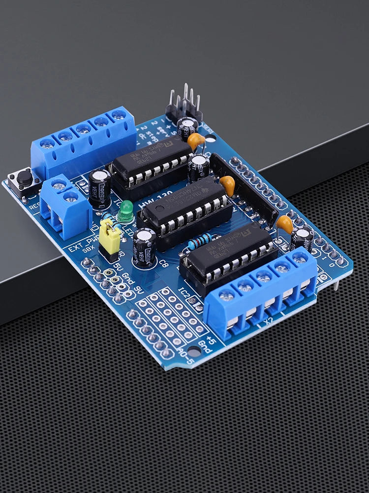 L293D Motor Driver Shield Module 4.5-36V 4CH Motor Driver Shield Board for Arduino Raspberry Pi DIY Experiments
