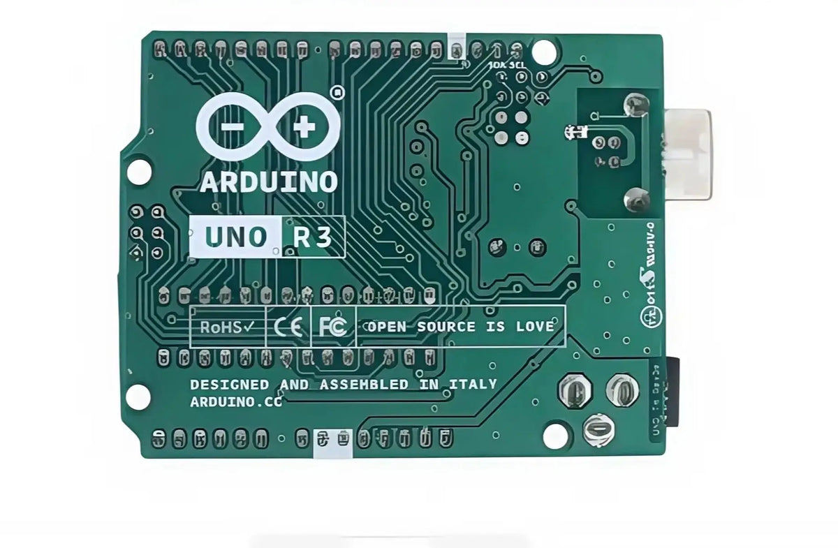 Arduino UNO R3 Italian original development board. Original MCU and Arduino UNO R3 domestic compatible version.