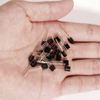 2/8/15pcs Temperature Sensor Electronic Chip DS18B20 TO-92 18B20 chips IC DIY Electronic Digital Thermometer -55°C to 125°C