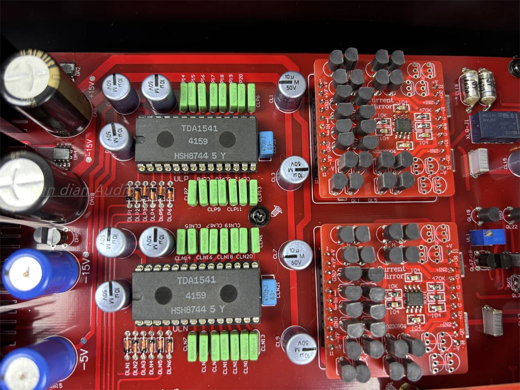 TDA1541 Parallel True Balance Audio Decoder, Fiber Optic AES/EUB.RCA.BNC. External I2S input RCA*2.XLR*2.44.1KHZ-192KHZ/24bit
