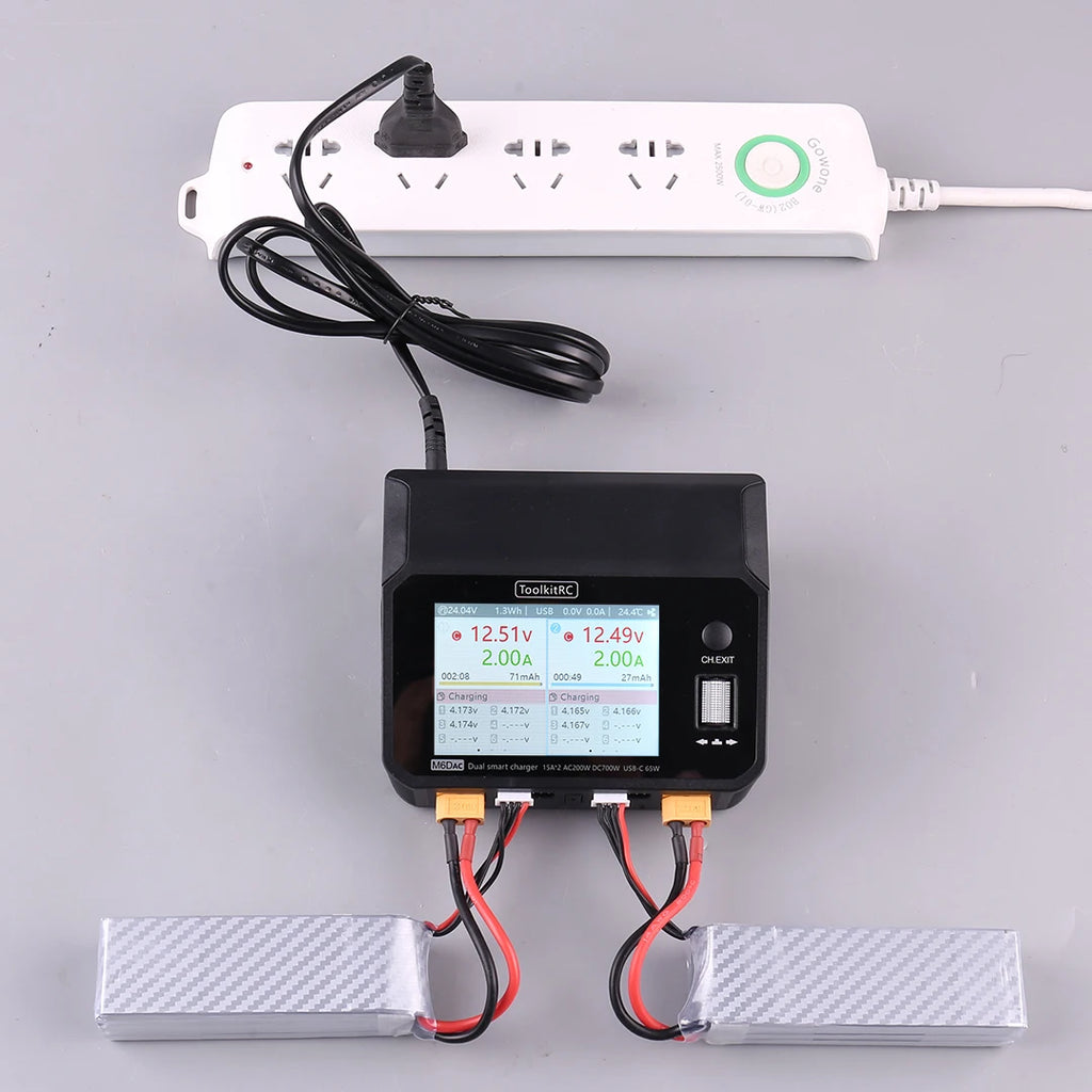 ToolkitRC M6DAC 350W X 2 USB-C 65W AC/DC Dual Smart Charger Discharger for 1-6S Lipo LiHV Lion NiMh Pb Battery with 15A Balance