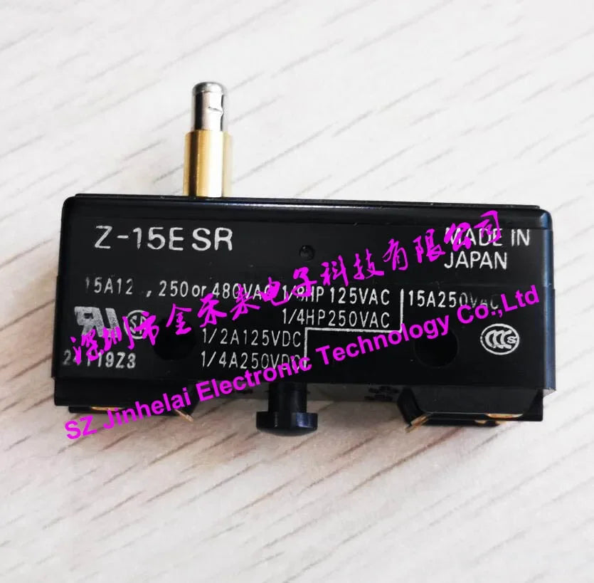 2pcs New and Original OMRON Micro Switch Z-15GS-B Z-15ESR 15A 250V Made in Japan