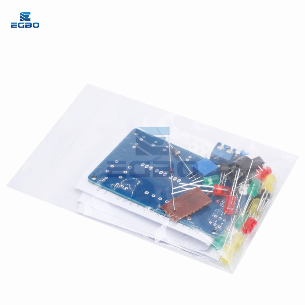 DC4.5-5V CD4060 SMT DIY Music LED Color Light Circuit Soldering Practice Module Bulk Soldering Learning Demo Kit