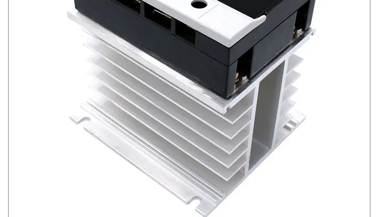 LCTC Three-phase Solid State Relay DC to AC AC to AC With Radiator 10A 25A On-off SSR 3-32VDC 24-480VAC