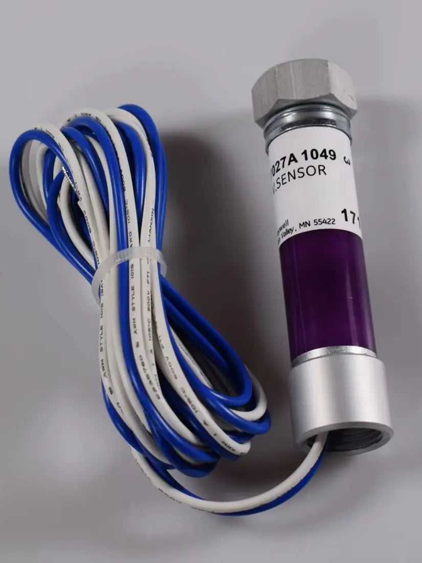 Industrial Burner Flame Detector C7027A1049 C7027A1023 C7035A1064 C7027A1049 UV Flame Sensor Probe Boiler Combustion Spare Parts