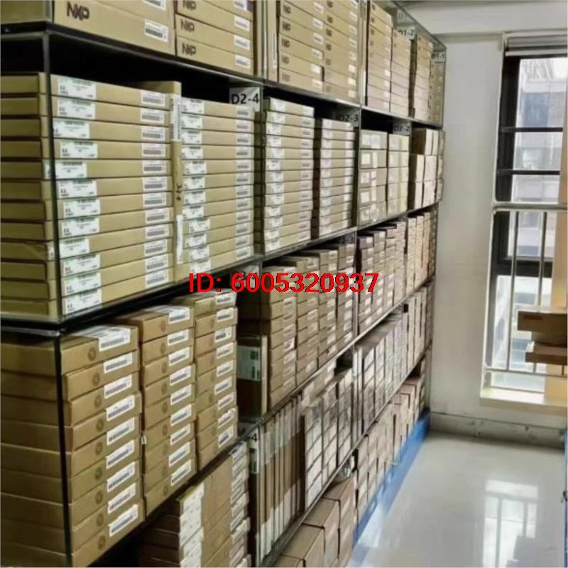 tms34010 Original  TMS34010FNL-50 -40 Digital Signal Processor (DSP) ARM microprocessor