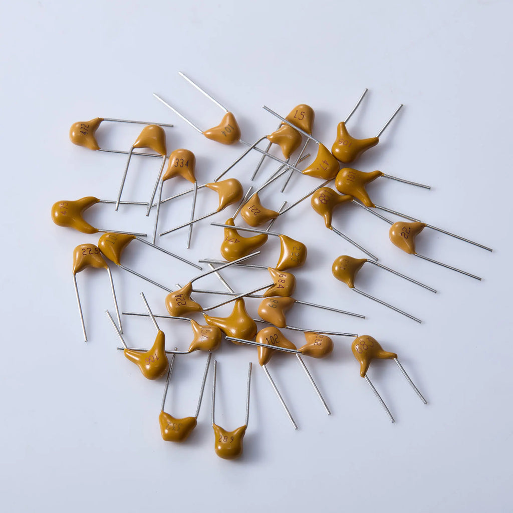 New Ceramic Capacitors Monolithic Chip Capacitor 10PF 22PF 100PF to 1UF 10UF Electronic Components Circuit Pack 2026