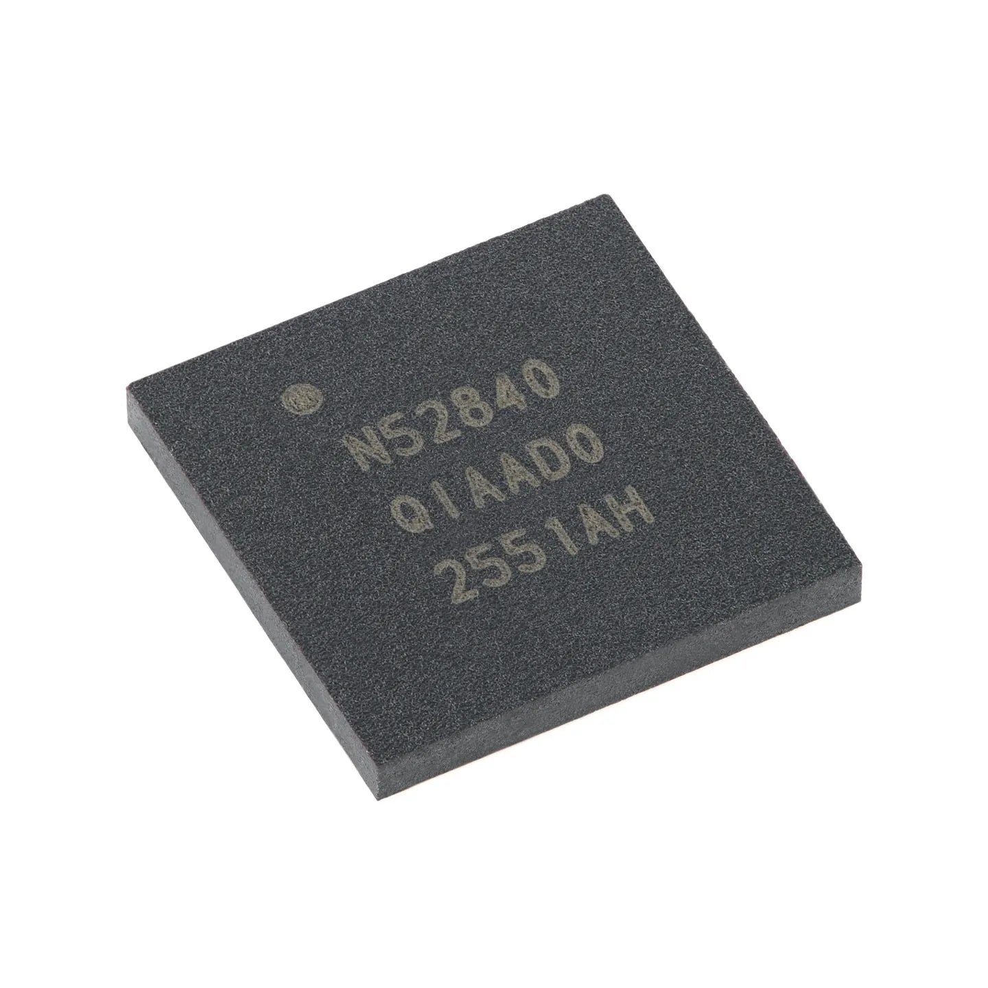 NRF52840-QIAA-R Original IC QFN-73 Bluetooth 5.2 BLE Low Power Wireless Microcontroller Chip