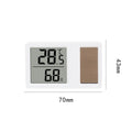 Solar Power Temperature and Humidity Meter Mini Portable Humidity Digital Electronic Temperature Detection Meter for Bedroom