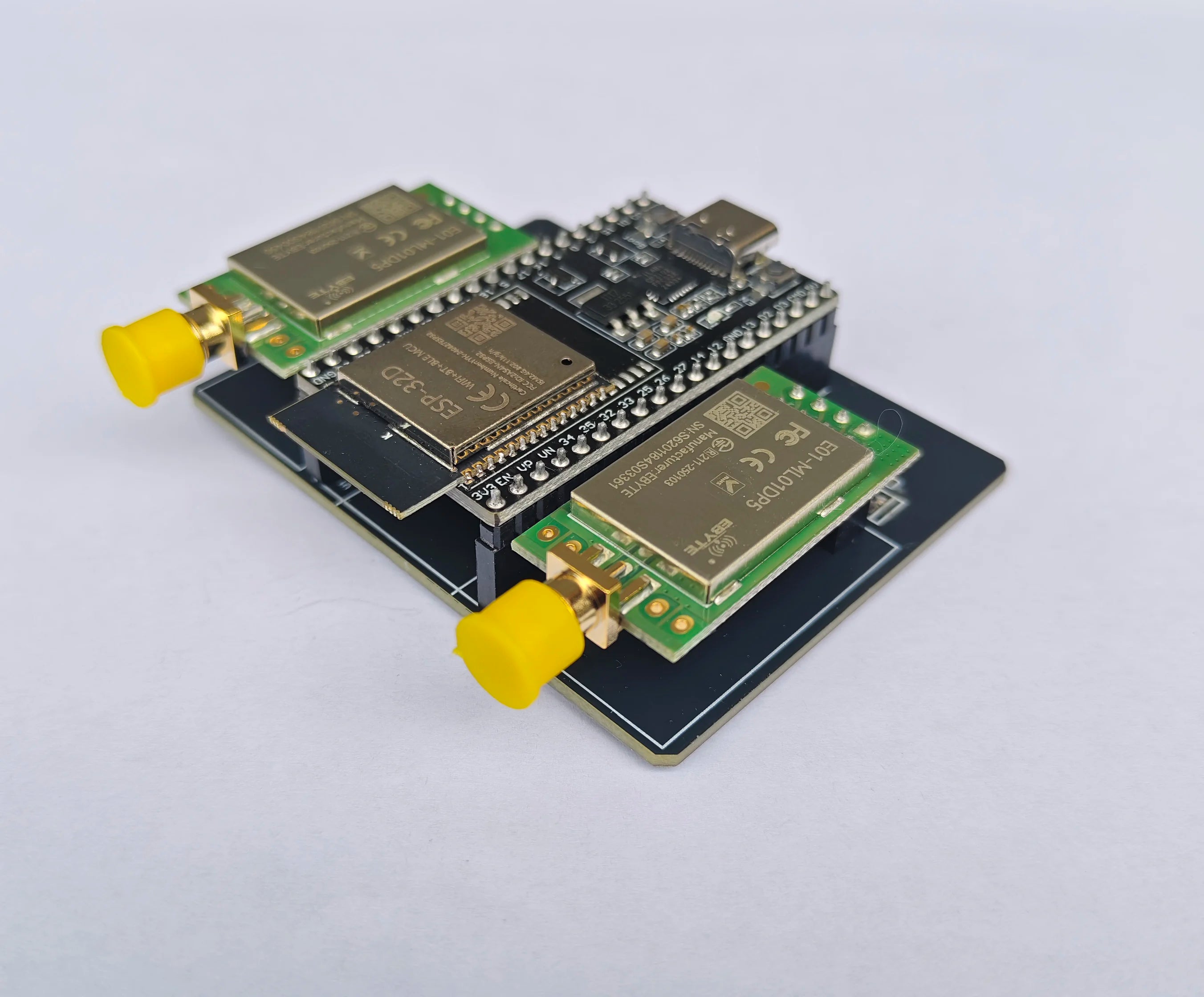 New ESP32 DevKitC Development Board NRF24L01(E01-ML01DP5) 2.4GHz Wireless Module, supports Bluetooth for IoT Projects