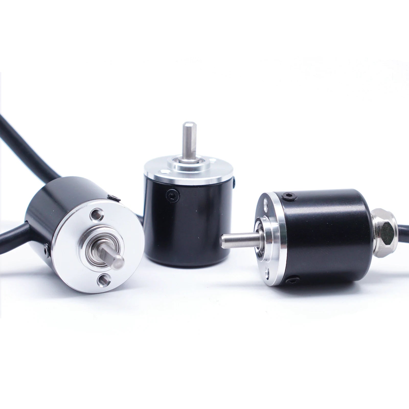 Φ25mm 4mm Shaft Miniature Singleturn Absolute Rotary Encoder RS485 RS232 Modbus RTU Wide Temperature High Durability