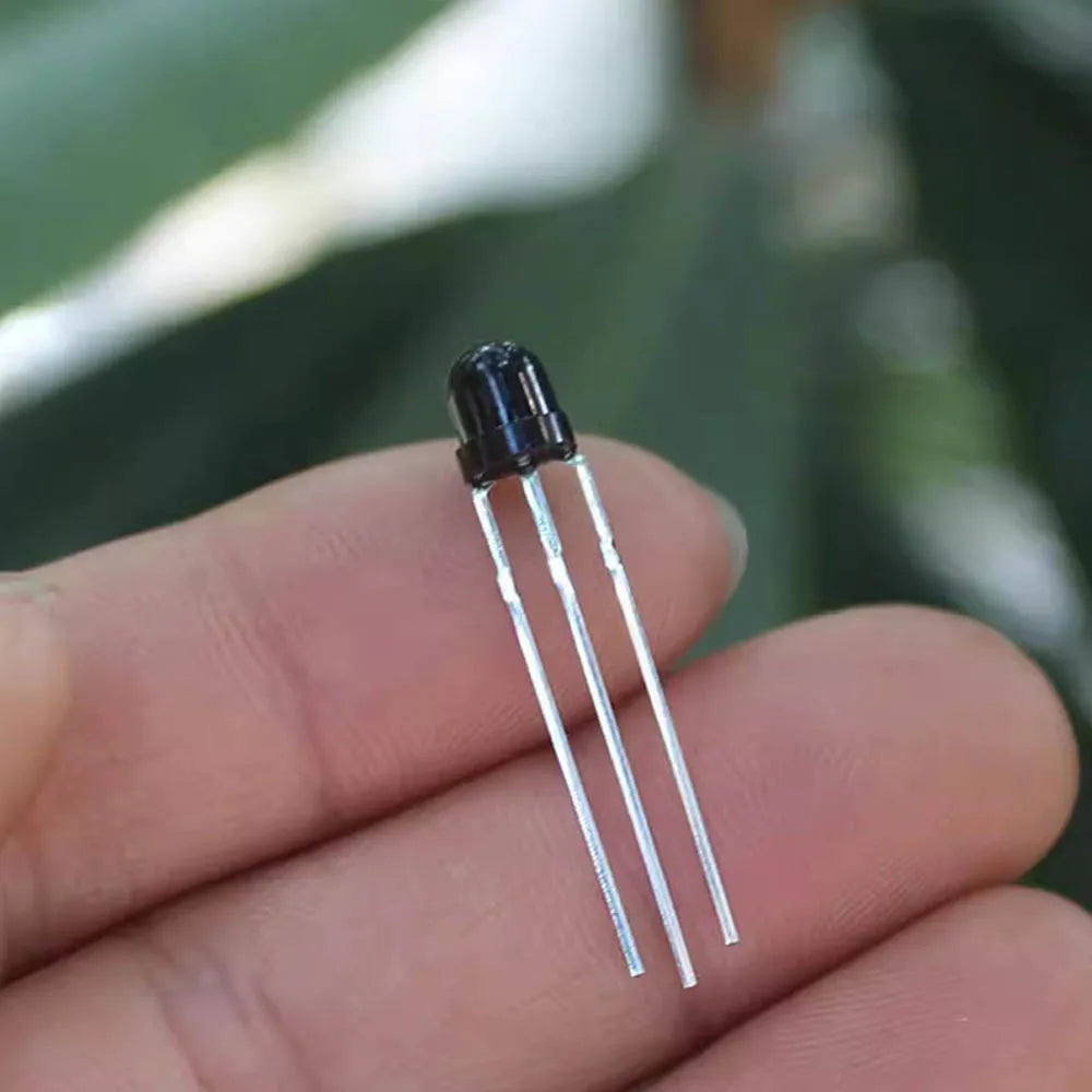 10PCS 5mm 4.8MM straw hat LF0038M 940nm 850NM LEDs IR receiver diodes