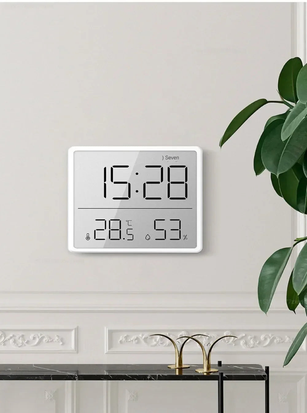 Multifunction Thermometer Hygrometer Automatic Electronic Temperature Humidity Magnetic Attraction Wall Monitor Clocks