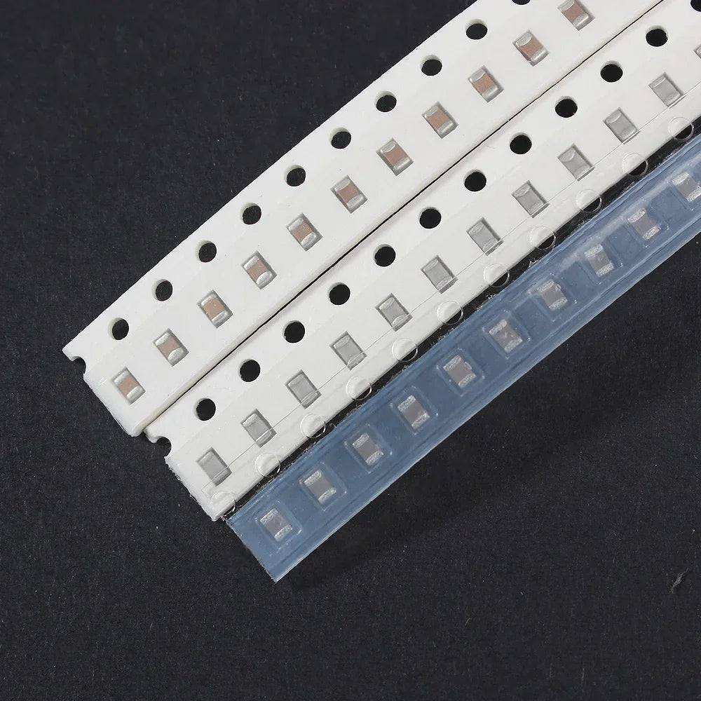 36Values 1pF-10uF Electronic Capacitor Set 0603 0805 1206 SMD Ceramic Capacitors Assortment Kit 36 Values X 20pcs=720pcs