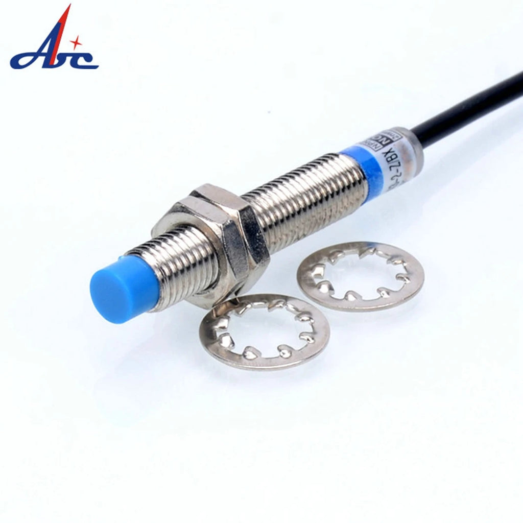 LJ8A3-1-Z/LJ8A3-2-Z M8 Metal Proximity Sensor Switch 1/2mm Sensing Distance NO/NC Inductive Proximity Switch NPN/PNP Output