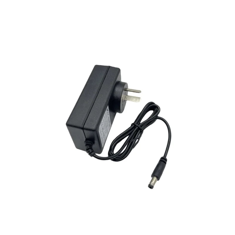 12.6V 2A 18650 Lithium Battery Charger For 12V 3Series Li-ion Battery Polymer Smart Charger 18650 Battery Pack 5.5mm X 2.1mm DC